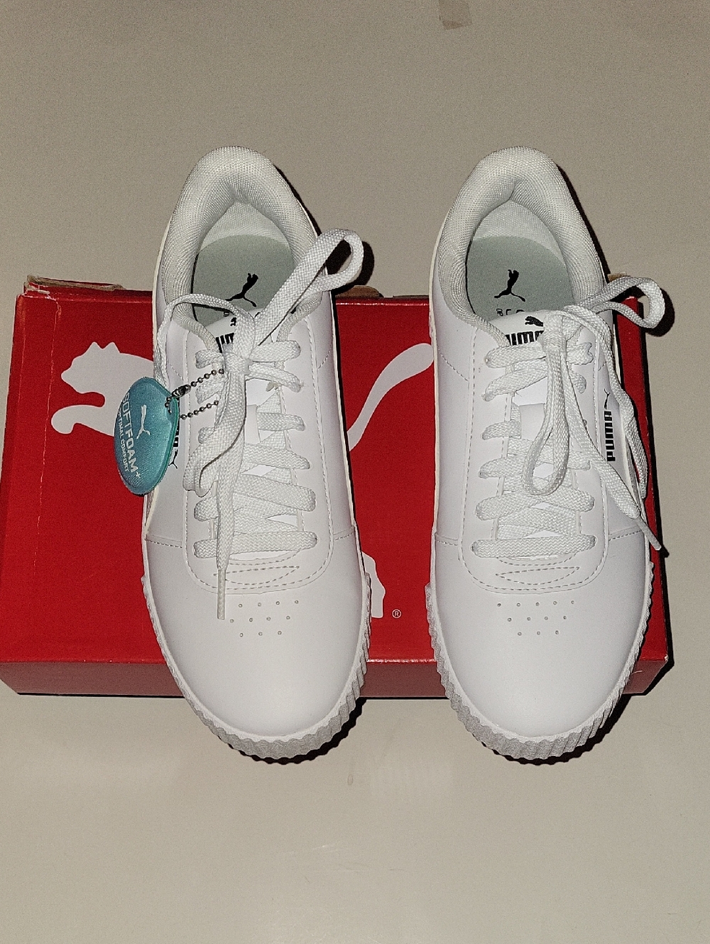 Womens Puma White  Low-Top Lace-Up Sneakers with Subtle Black Logos